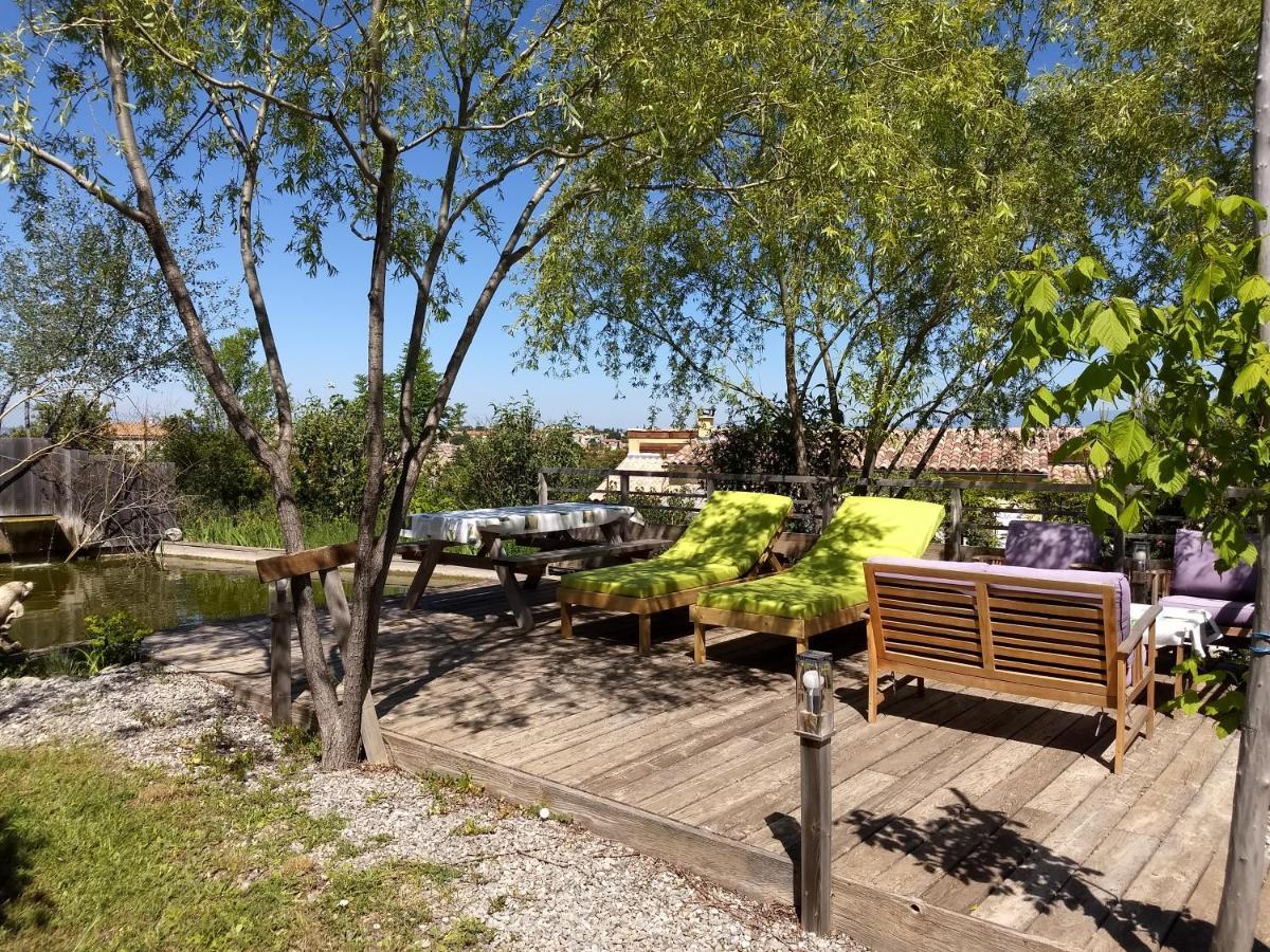 Les Terrasses De Valensole Bed and Breakfast Exteriör bild