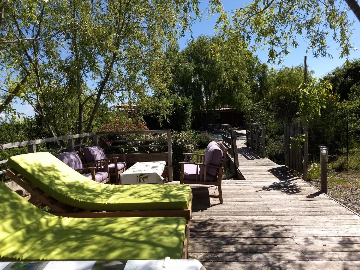 Les Terrasses De Valensole Bed and Breakfast Exteriör bild